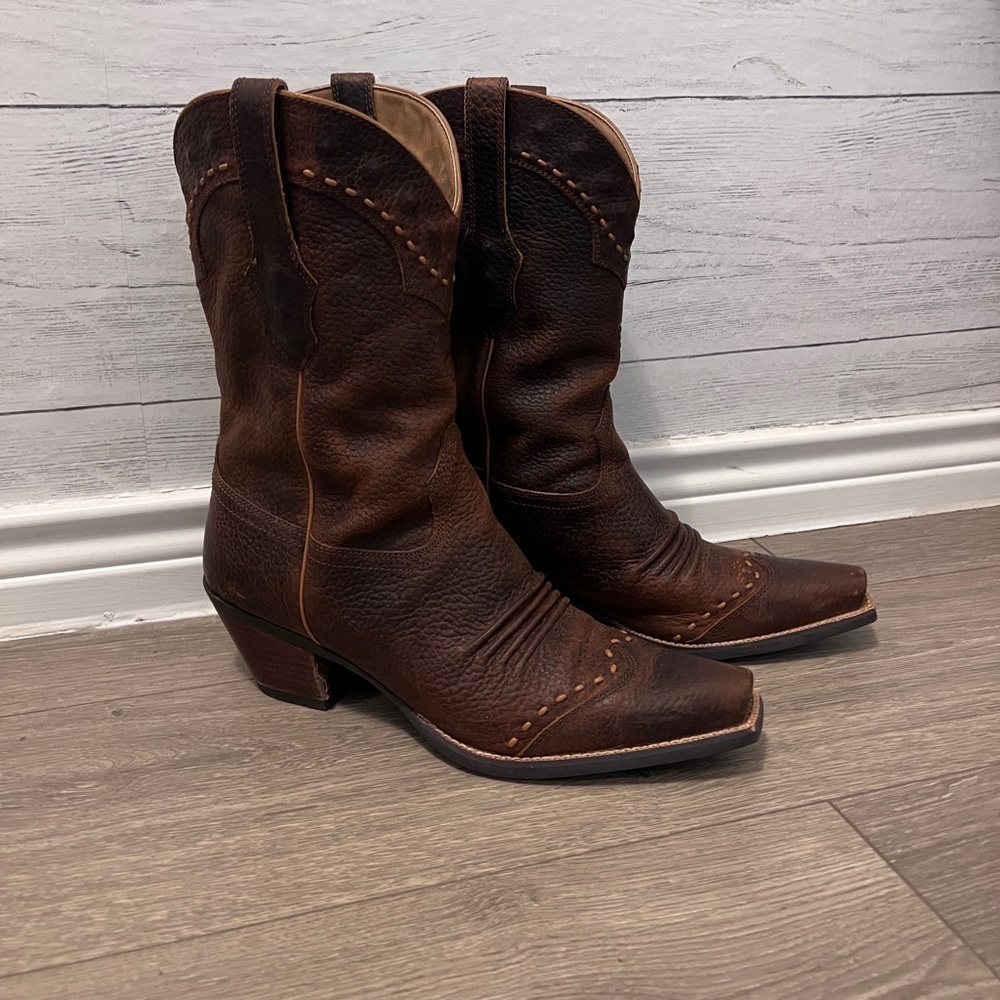 Ariat Size 11B Cowboy Boots